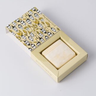 Manteiga Corporal Hidratante de Capim-Limão e Pimenta Preta